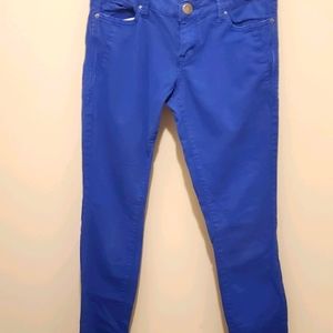 Ceylon blue denim pants.